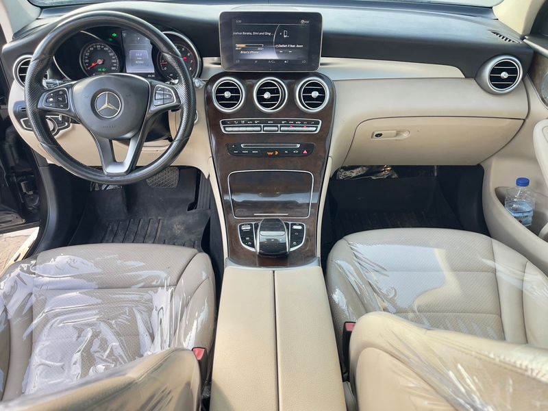 Thumbnail 2 of 2017 MERCEDES-BENZ GLC-Class